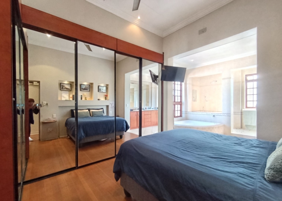 8 Bedroom Property for Sale in Melville Gauteng