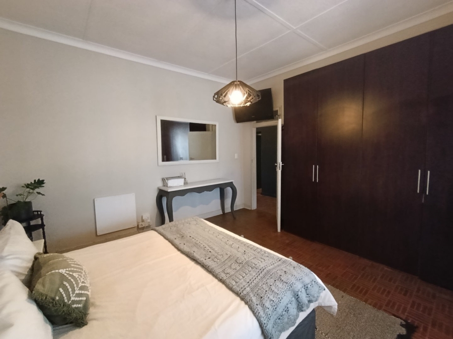 8 Bedroom Property for Sale in Melville Gauteng