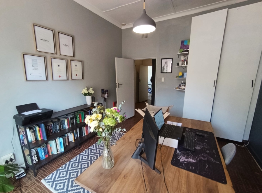 8 Bedroom Property for Sale in Melville Gauteng