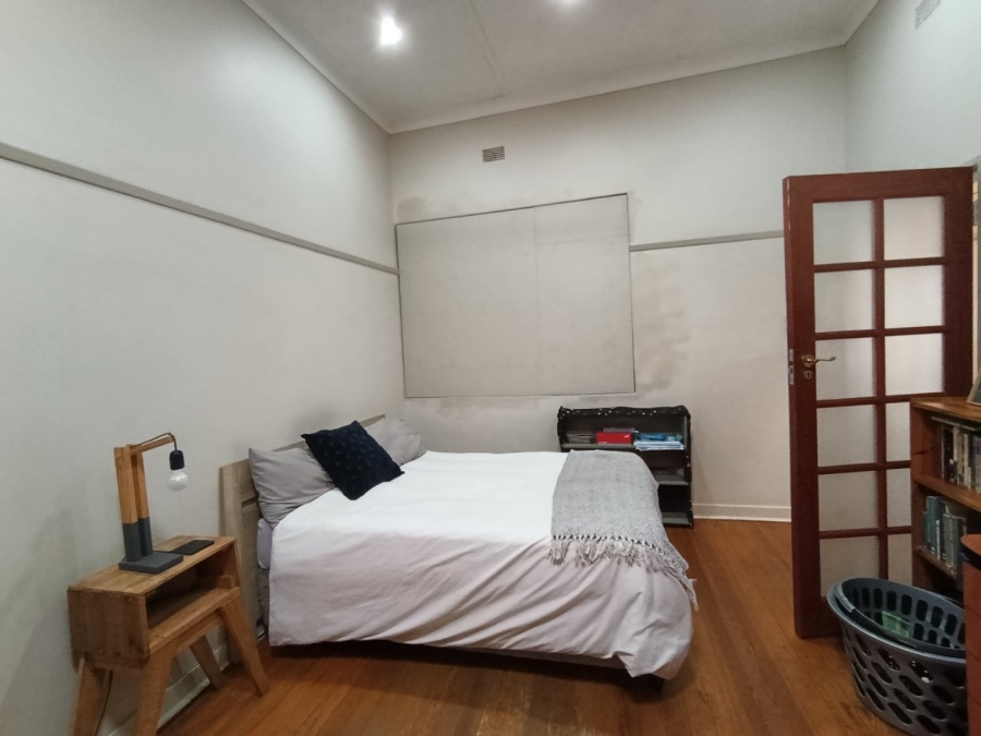8 Bedroom Property for Sale in Melville Gauteng
