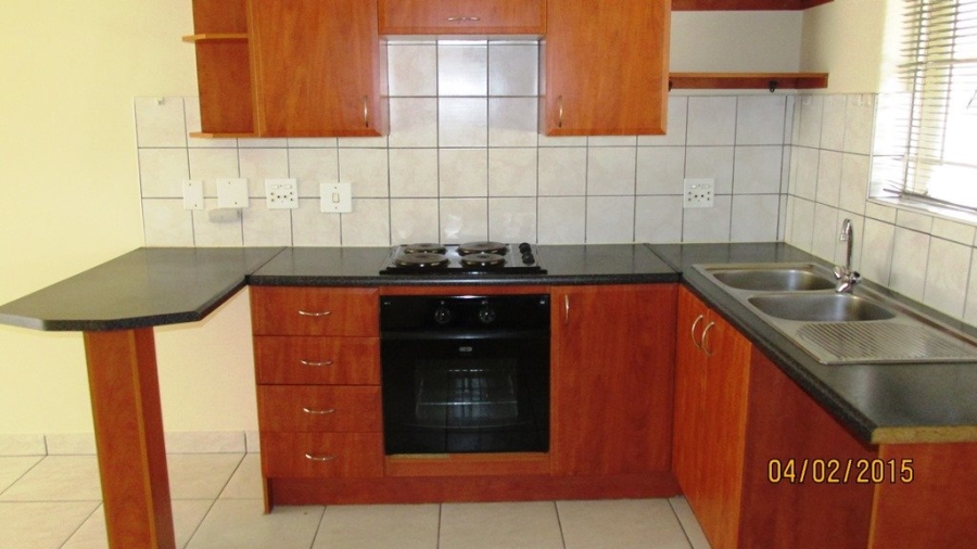 1 Bedroom Property for Sale in Amberfield Gauteng
