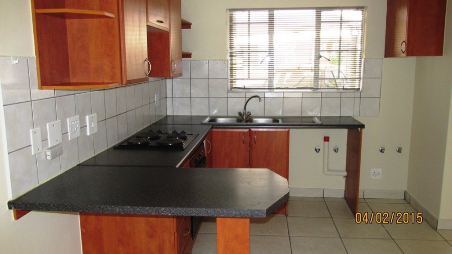 1 Bedroom Property for Sale in Amberfield Gauteng