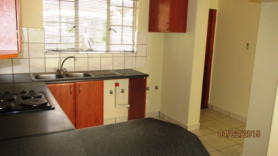 1 Bedroom Property for Sale in Amberfield Gauteng