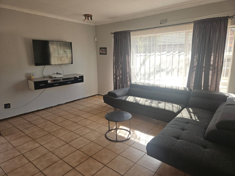 3 Bedroom Property for Sale in Mayfield Park Gauteng