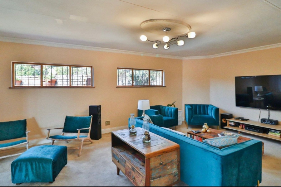 3 Bedroom Property for Sale in Bryanston Gauteng