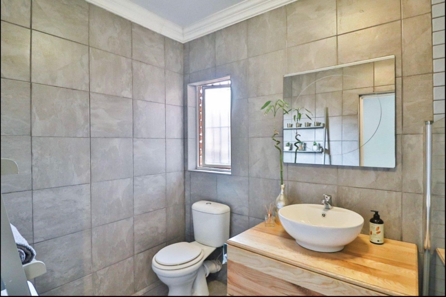 3 Bedroom Property for Sale in Bryanston Gauteng