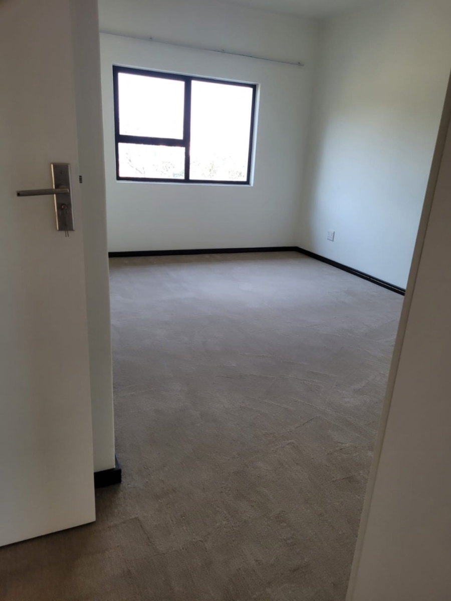 2 Bedroom Property for Sale in Lilianton Gauteng