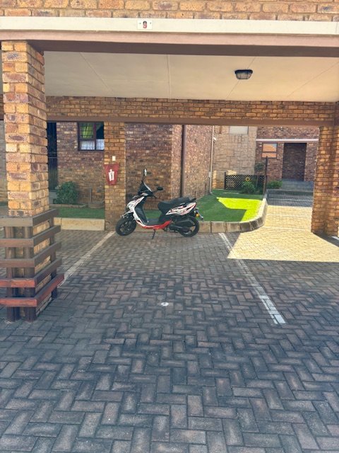 To Let 3 Bedroom Property for Rent in Bartlett Gauteng