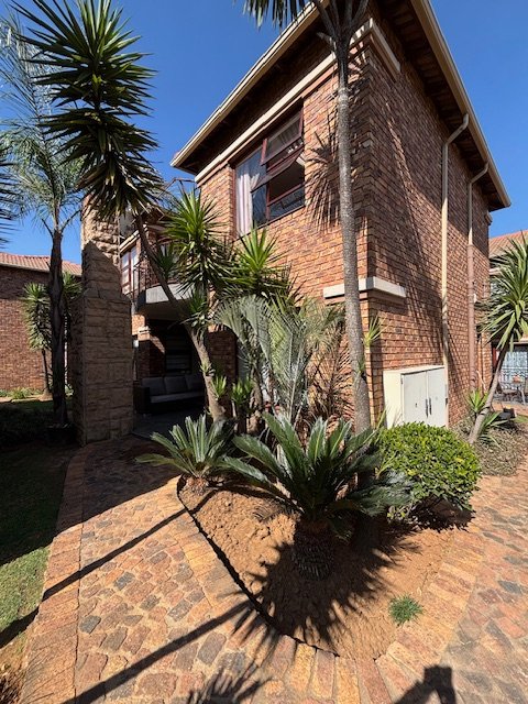 To Let 3 Bedroom Property for Rent in Bartlett Gauteng