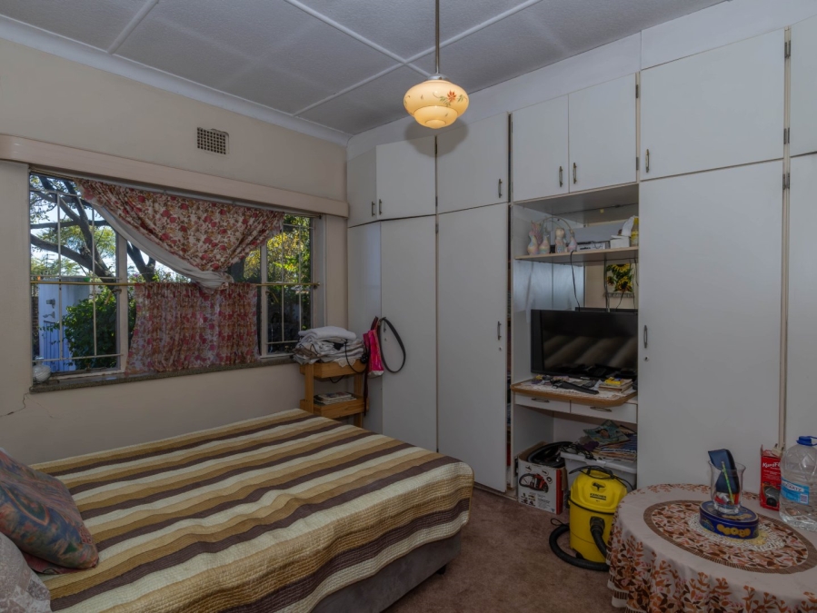 6 Bedroom Property for Sale in Edenvale Central Gauteng