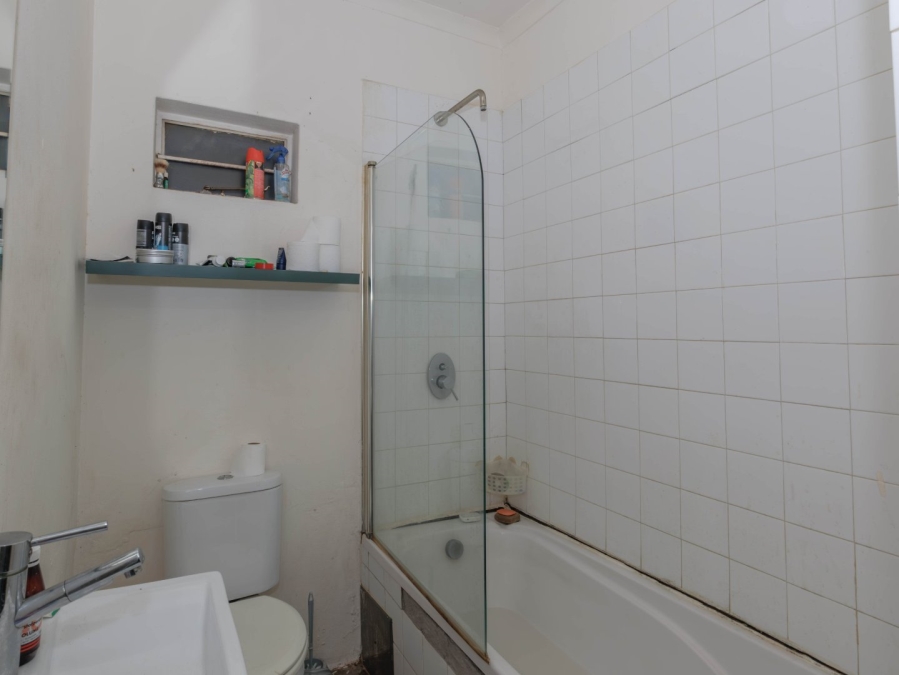 6 Bedroom Property for Sale in Edenvale Central Gauteng