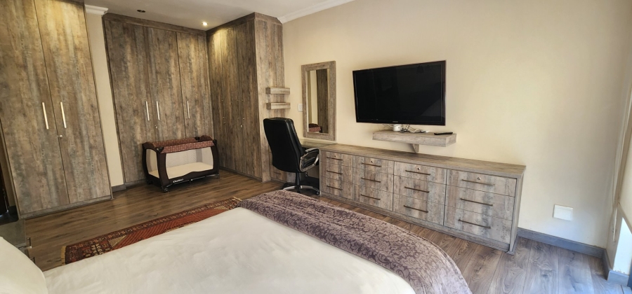 4 Bedroom Property for Sale in Erasmia Gauteng