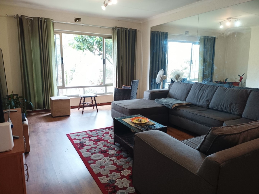 To Let 2 Bedroom Property for Rent in Atholl Gauteng