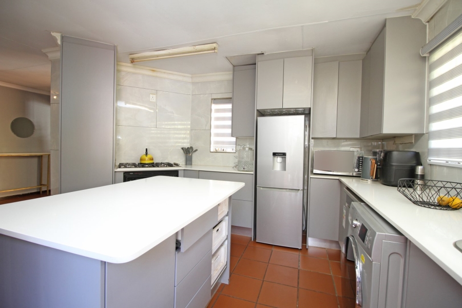 3 Bedroom Property for Sale in The Reeds Gauteng