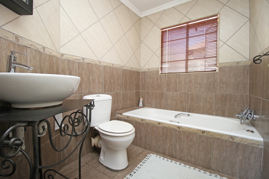 3 Bedroom Property for Sale in The Reeds Gauteng