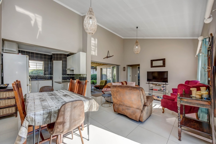 Bedroom Property for Sale in North Riding Gauteng