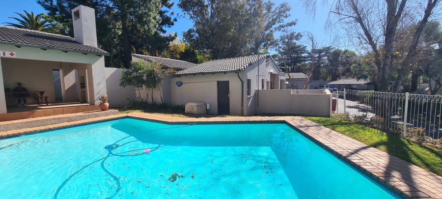 To Let 2 Bedroom Property for Rent in Morningside Gauteng
