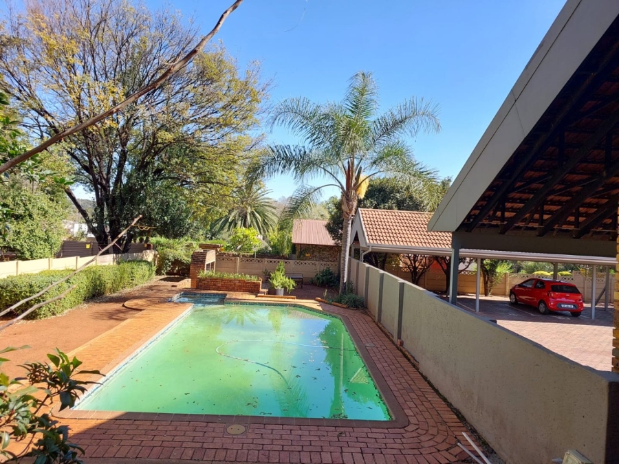 To Let 2 Bedroom Property for Rent in Clubview Gauteng
