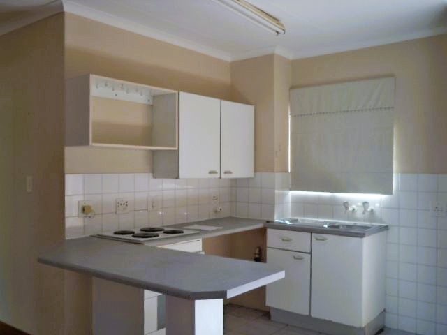 To Let 2 Bedroom Property for Rent in Sterrewag Gauteng