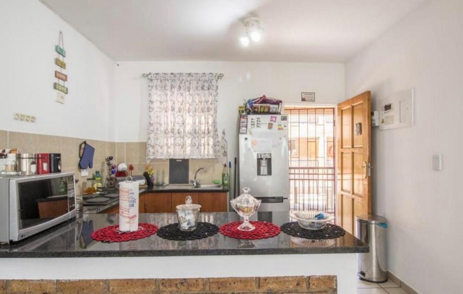 2 Bedroom Property for Sale in Florida Gauteng