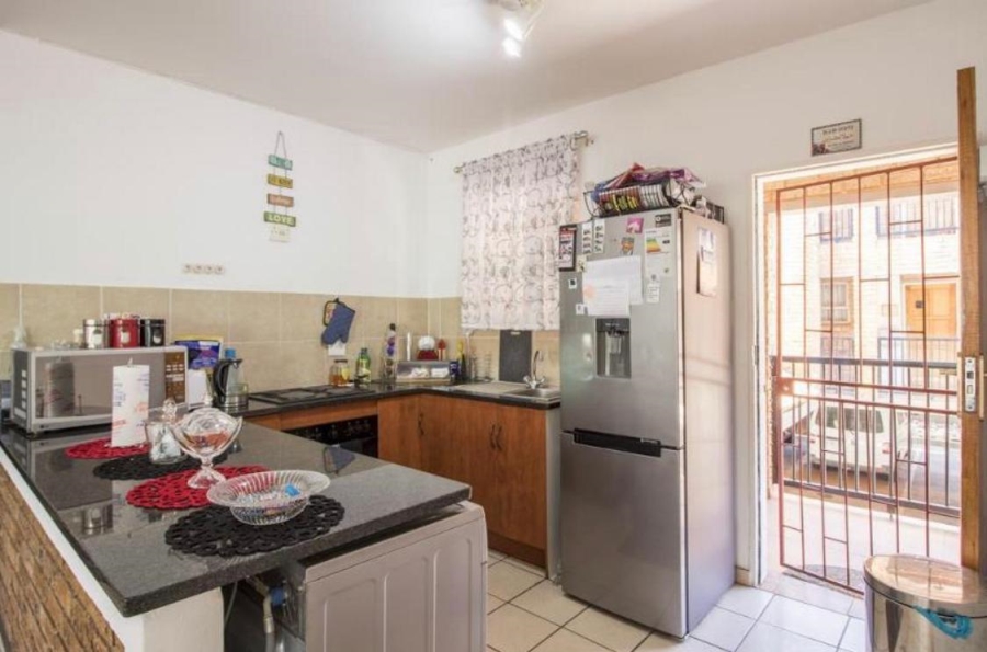2 Bedroom Property for Sale in Florida Gauteng