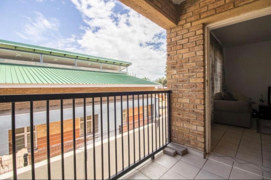 2 Bedroom Property for Sale in Florida Gauteng