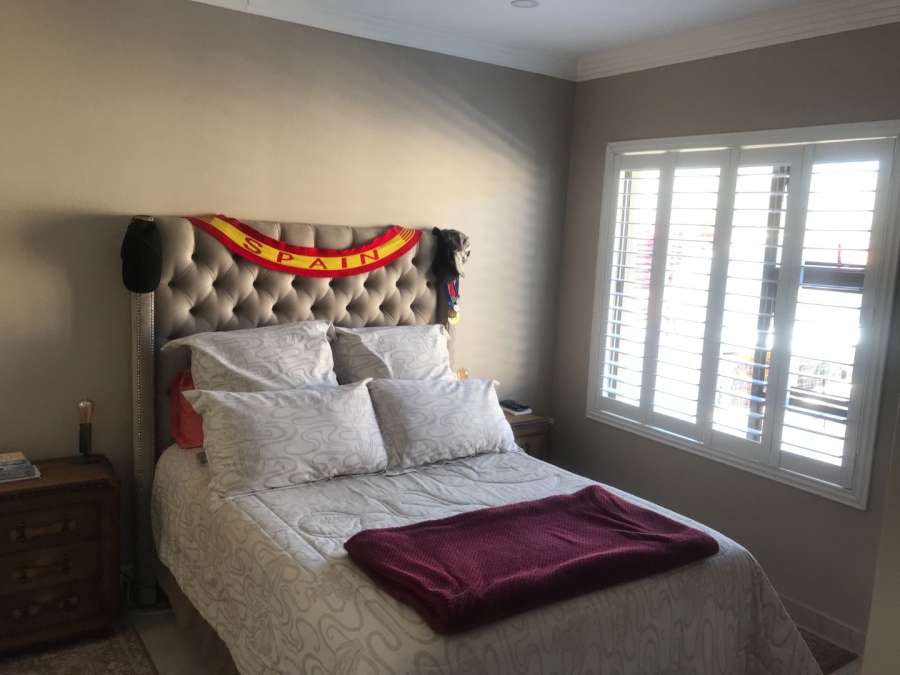 3 Bedroom Property for Sale in Azaadville Gardens Gauteng