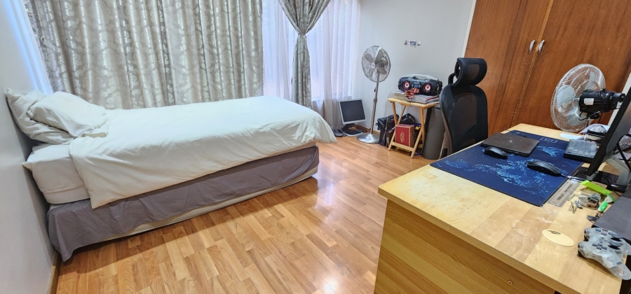 5 Bedroom Property for Sale in Erasmia Gauteng