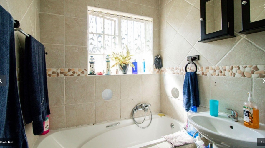 3 Bedroom Property for Sale in Homestead Gauteng