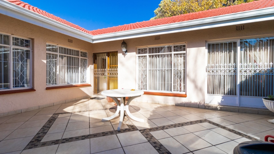3 Bedroom Property for Sale in Van Riebeeck Park Gauteng