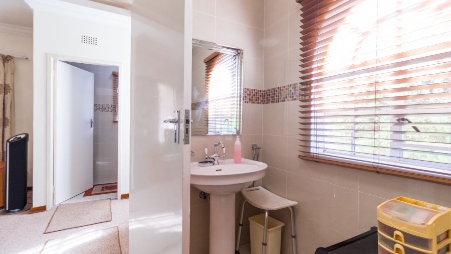 3 Bedroom Property for Sale in Van Riebeeck Park Gauteng