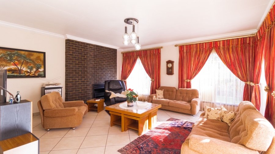 3 Bedroom Property for Sale in Van Riebeeck Park Gauteng