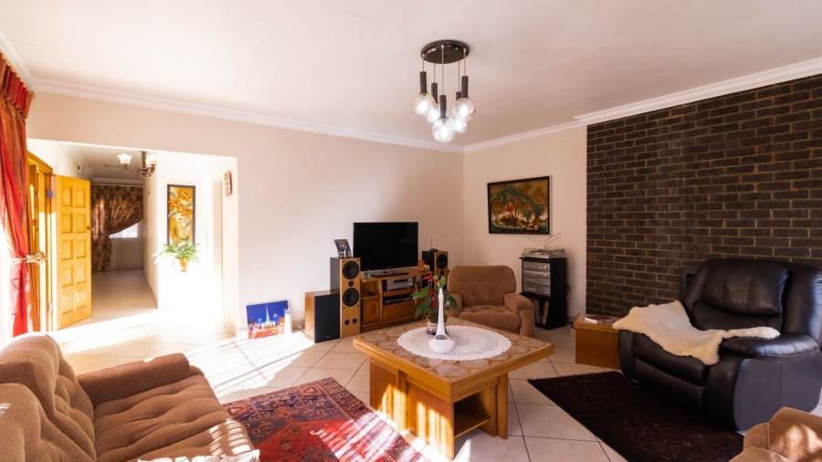 3 Bedroom Property for Sale in Van Riebeeck Park Gauteng