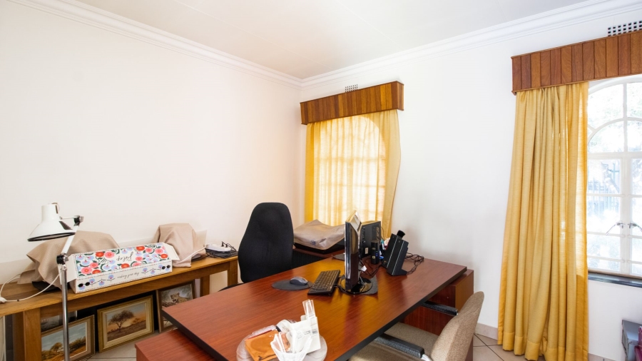 3 Bedroom Property for Sale in Van Riebeeck Park Gauteng