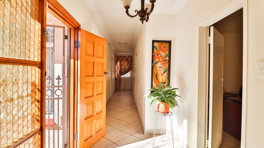 3 Bedroom Property for Sale in Van Riebeeck Park Gauteng