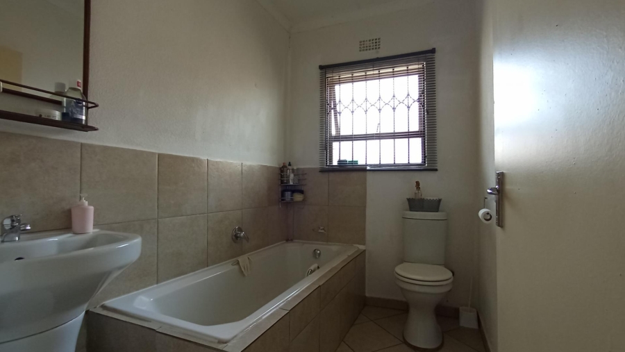 3 Bedroom Property for Sale in Vanderbijlpark CE 3 Gauteng