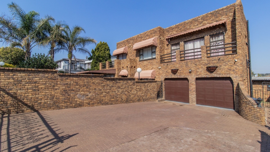 3 Bedroom Property for Sale in Suideroord Gauteng