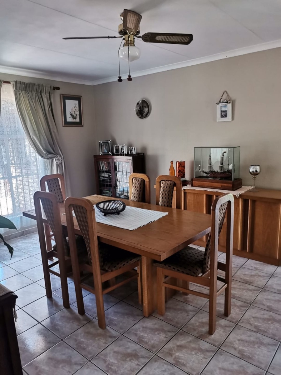 3 Bedroom Property for Sale in Hesteapark Gauteng