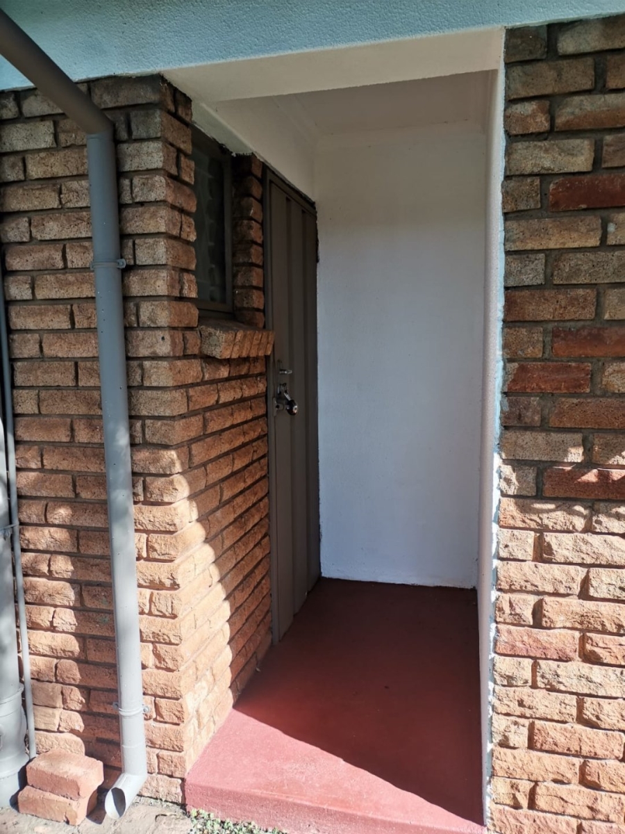3 Bedroom Property for Sale in Hesteapark Gauteng