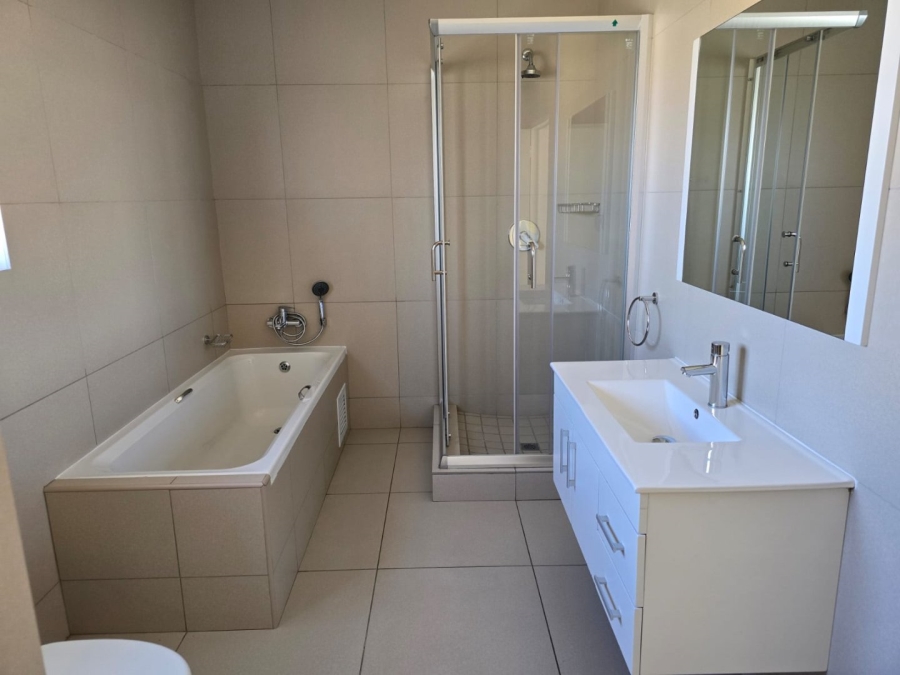 2 Bedroom Property for Sale in Lilianton Gauteng
