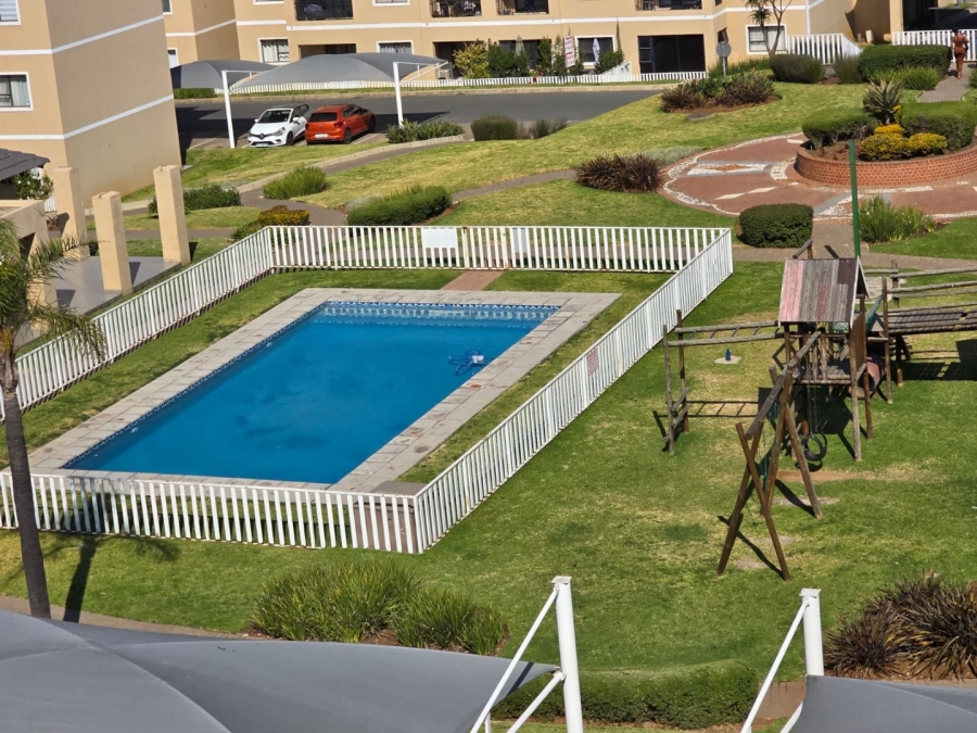 2 Bedroom Property for Sale in Lilianton Gauteng