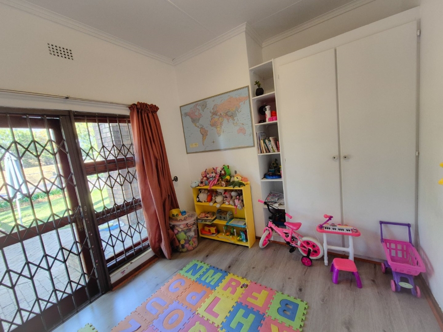 4 Bedroom Property for Sale in Vanderbijlpark SW 5 Gauteng