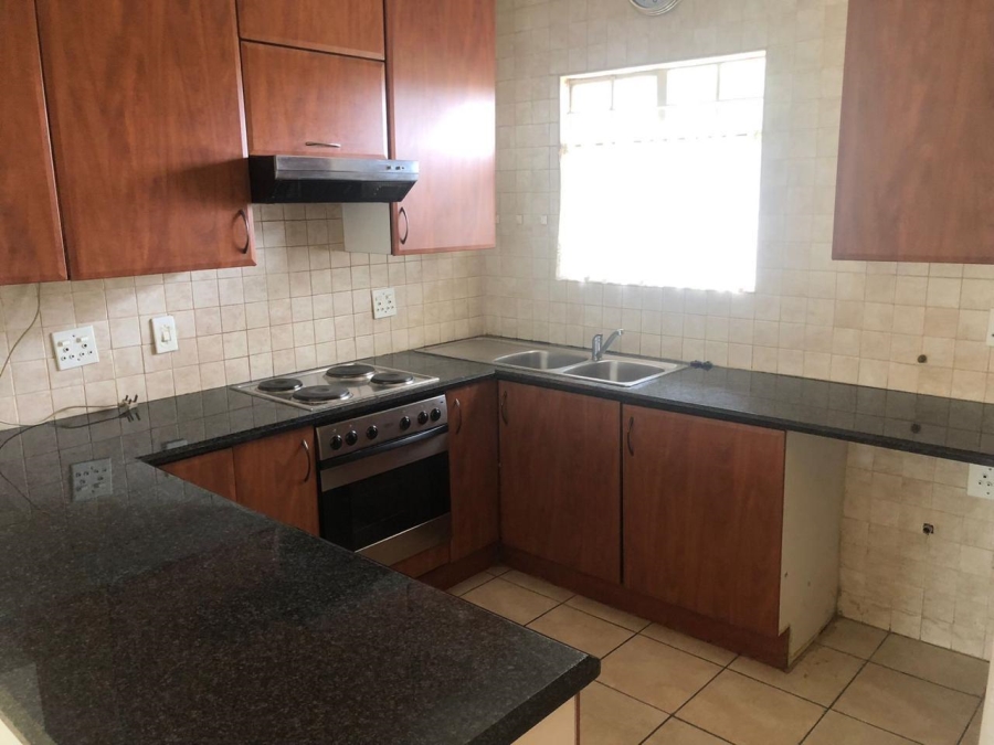 To Let 3 Bedroom Property for Rent in Bartlett Gauteng