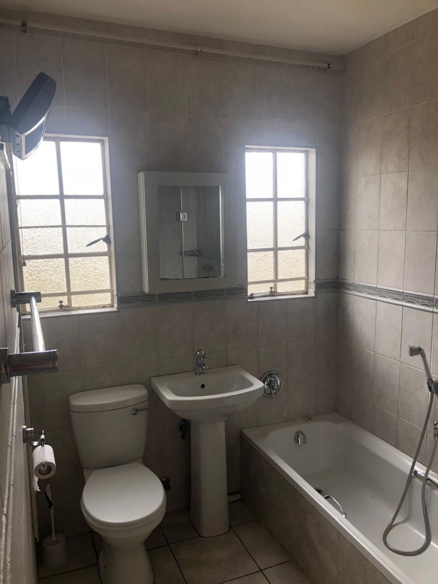 To Let 3 Bedroom Property for Rent in Bartlett Gauteng