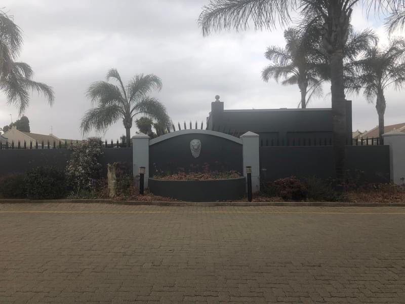 To Let 3 Bedroom Property for Rent in Bartlett Gauteng