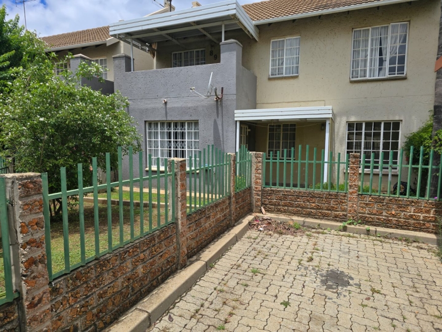 To Let 3 Bedroom Property for Rent in Bartlett Gauteng