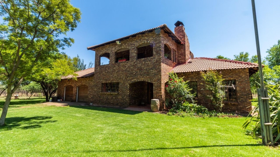 4 Bedroom Property for Sale in Pretoria North Gauteng