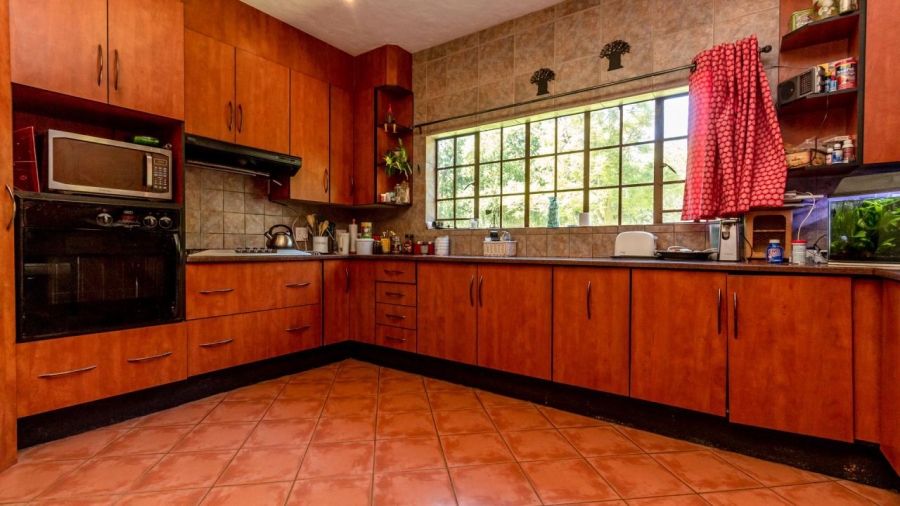4 Bedroom Property for Sale in Pretoria North Gauteng