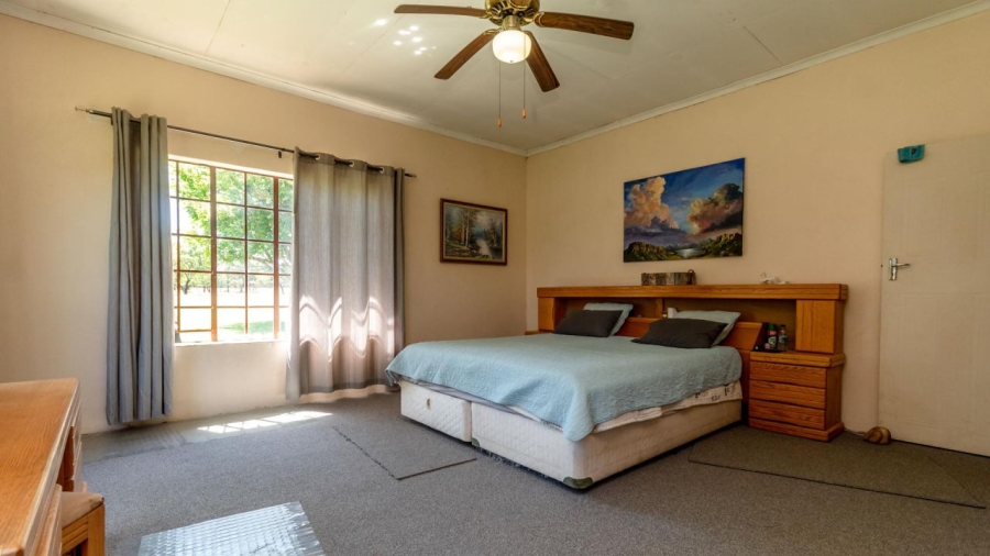 4 Bedroom Property for Sale in Pretoria North Gauteng