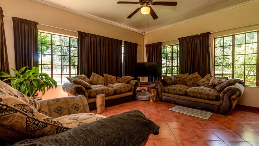4 Bedroom Property for Sale in Pretoria North Gauteng